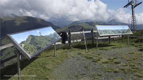 Zwöllferkogel bei Hinterglemm, 2,5-Meter Schautafeln in Nirosta-Rahmen auf Panorama-Wanderweg