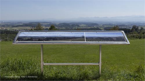 Wolfsegg am Hausruck, 3-Meter Schautafel mit Blick in die Salzkammergutberge, Nirosta-Rahmen