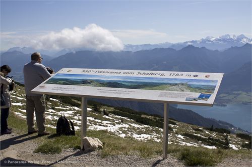 Schafberg am Wolfgangsee. 3-Meter Schautafeln am Gipfel und bei der Talstation