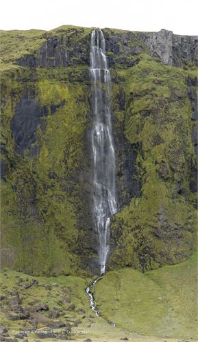 Bild 56 · Einer der zahlreichen namenloser Wasserfälle an der Südküste von Island
