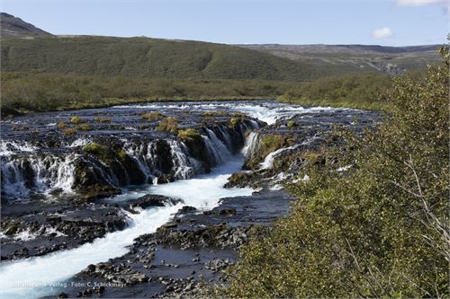 Bild 38 · Der Braerfoss, Islands Wasserfall in der Nähe des Golden Circle, mit dem klarstem Wasser der Insel