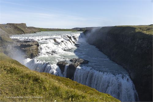 Bild 42 · Gullfoss in der Totalen