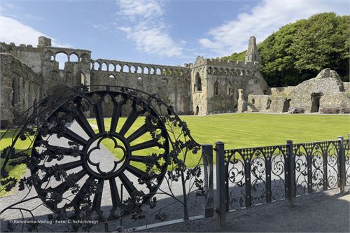 Bishops Palace in St. Davids