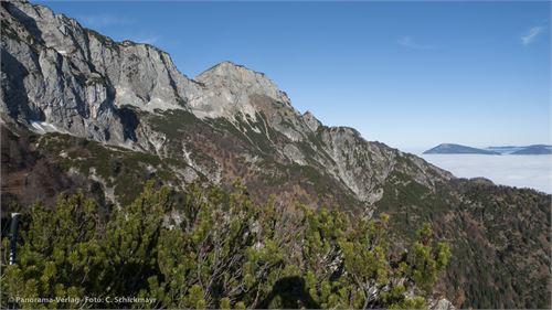 Die Südost-Seite des Untersberges, aufgenommen von der Hochkampschneid