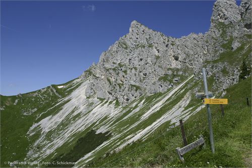 Am Sabachjoch, Sammel- und Kreuzungspunkt zahlreicher Anstiege