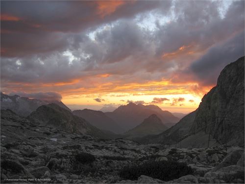 Gewitterstimmung am Ingolstädter Haus