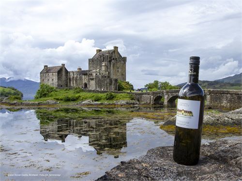 Bild 11 · Weinviertel DAC am Eilean Donan Castle, Schottland