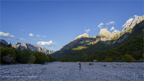 Anstieg Richtung Valbona-Pass